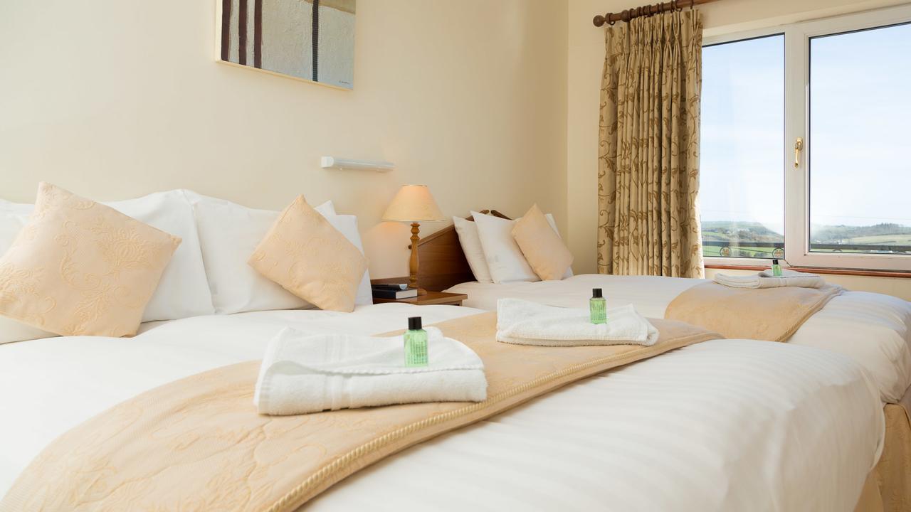 Bethel Guesthouse Rosscarbery Eksteriør billede